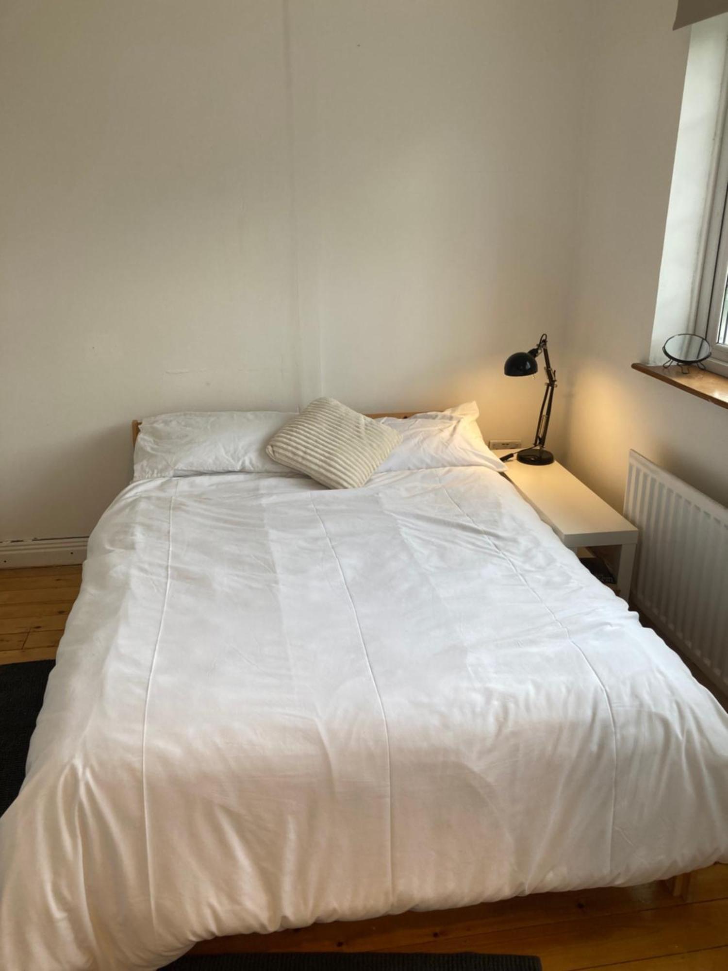 Vila Entire Terraced Two Story Redbrick House With Parking In Secluded Cul De Sac Dublin Exteriér fotografie